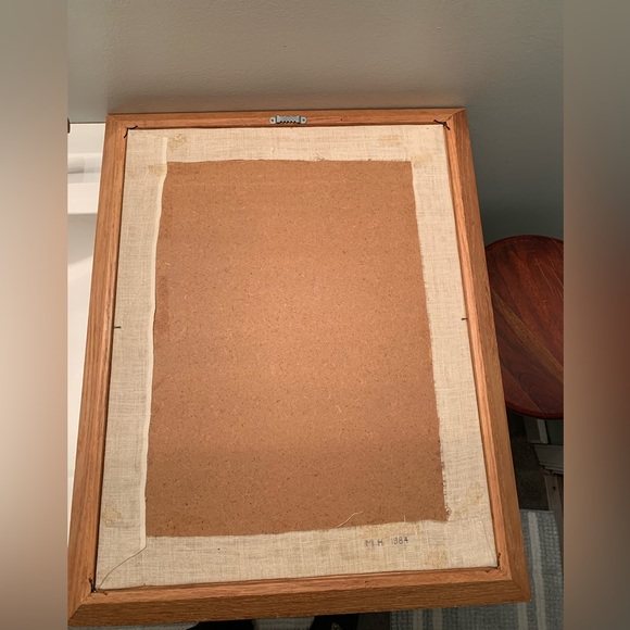 Vintage Handcrafted Crewel Embroidered Holly Swag Circa 1984 (Frame included) - Picture 6 of 9